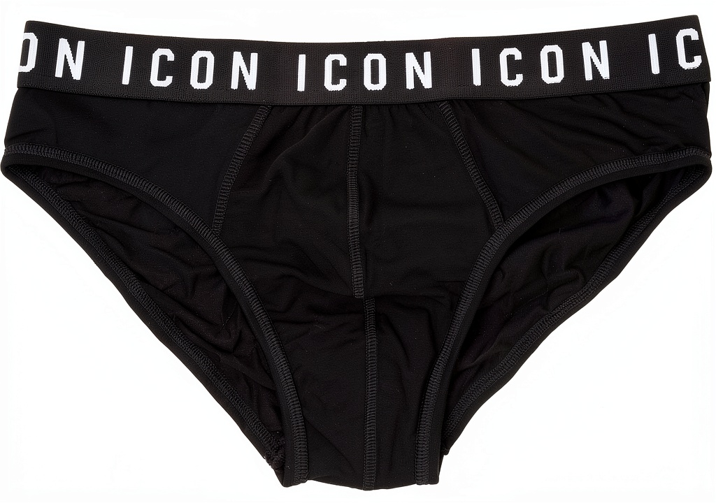 Slip Uomo DSQUARED2 Nero M Intimo Comodo Design Iconico su una superficie di legno